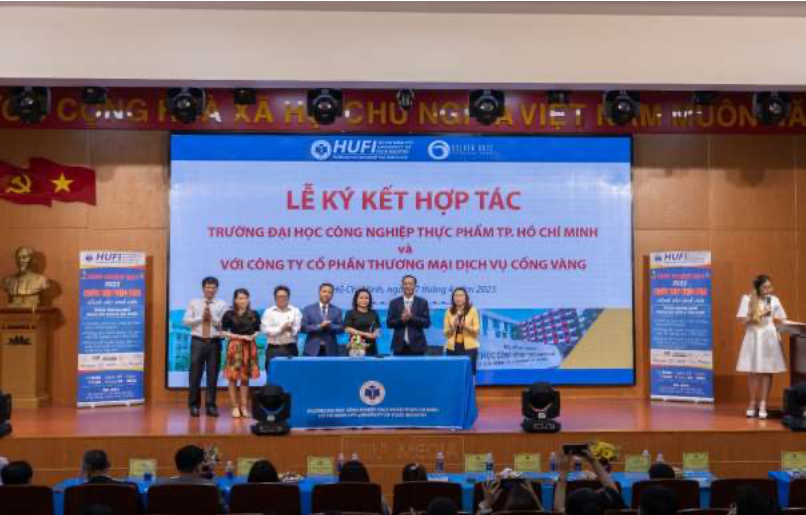 NGÀY HỘI VIỆC HỖ TRỢ VIỆC LÀM DÀNH CHO SINH VIÊN KHOA DU LỊCH ẨM THỰC VÀ KHOA NGOẠI NGỮ