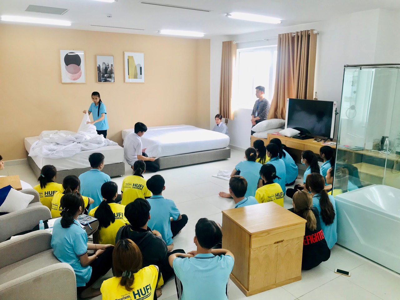 Một số phòng thí nghiệm/ thực hành